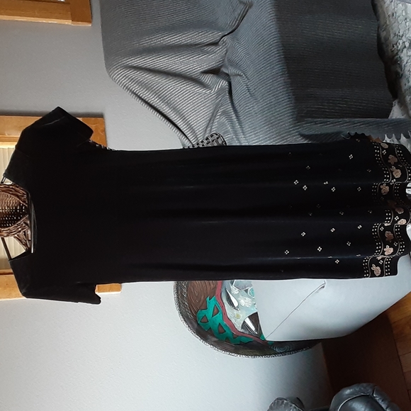 Velvet feel dress - Picture 1 of 5